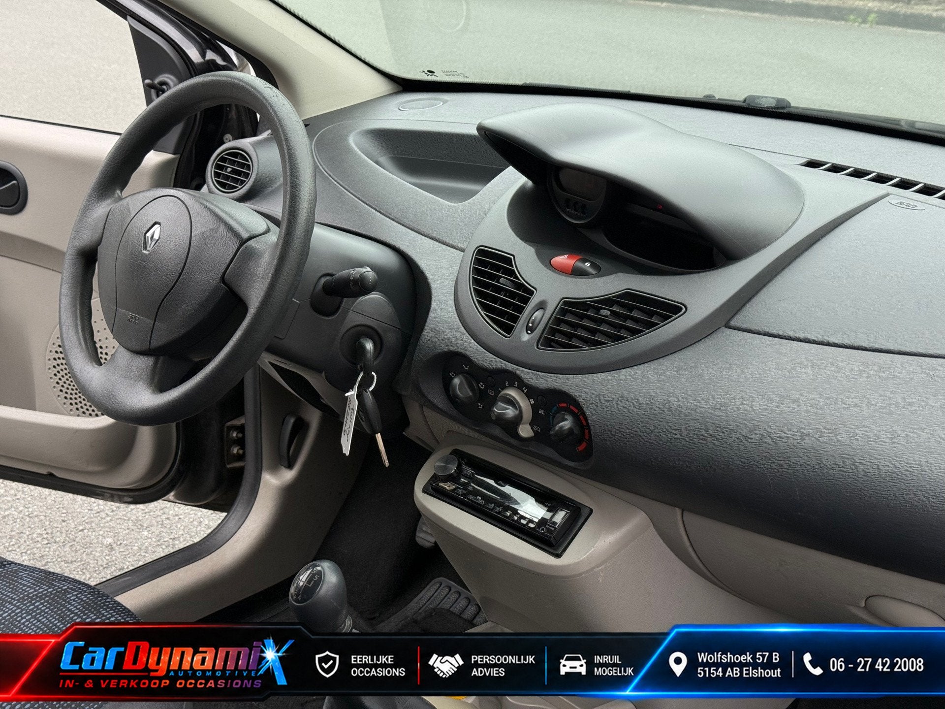 Renault Twingo 1.2 Authentique | Airco | Zuinig | Rijd Schak, Voorwielaandrijving, Twingo, Gebruikt, 31 €/maand
