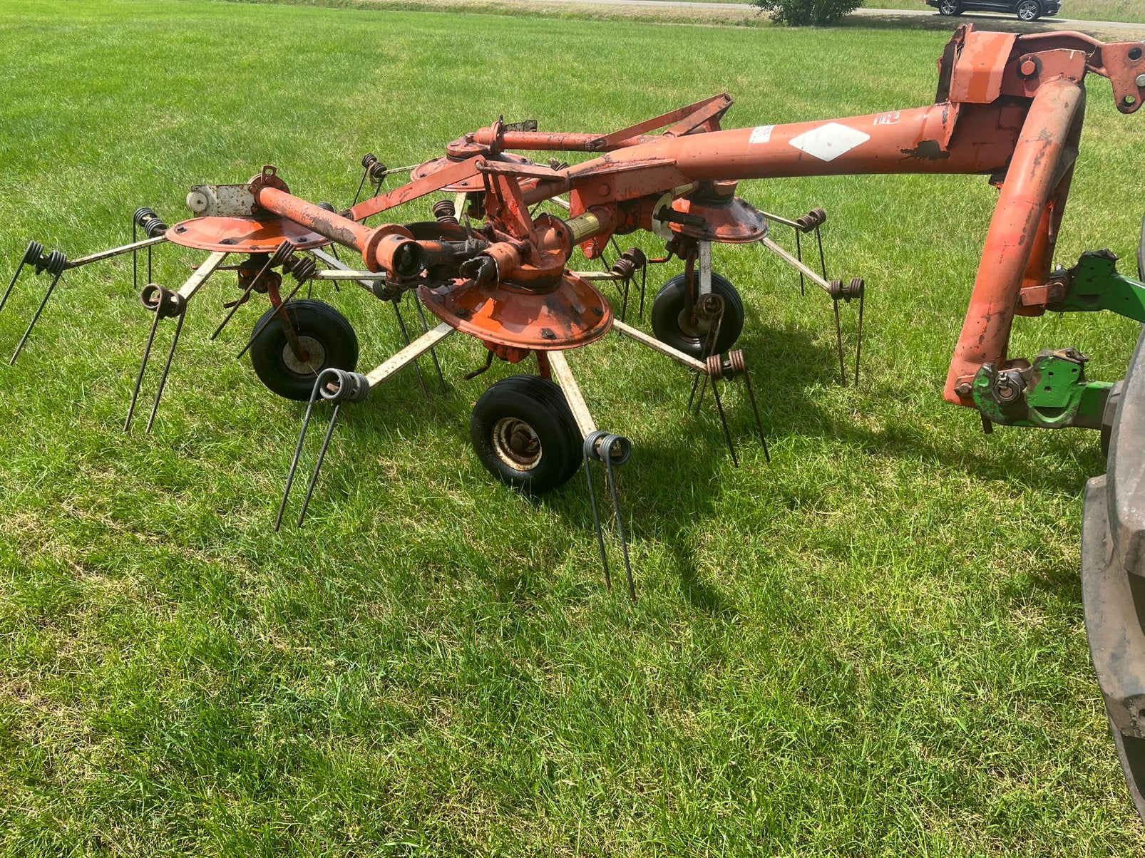 Kuhn schudder, Ophalen, Weidebouw