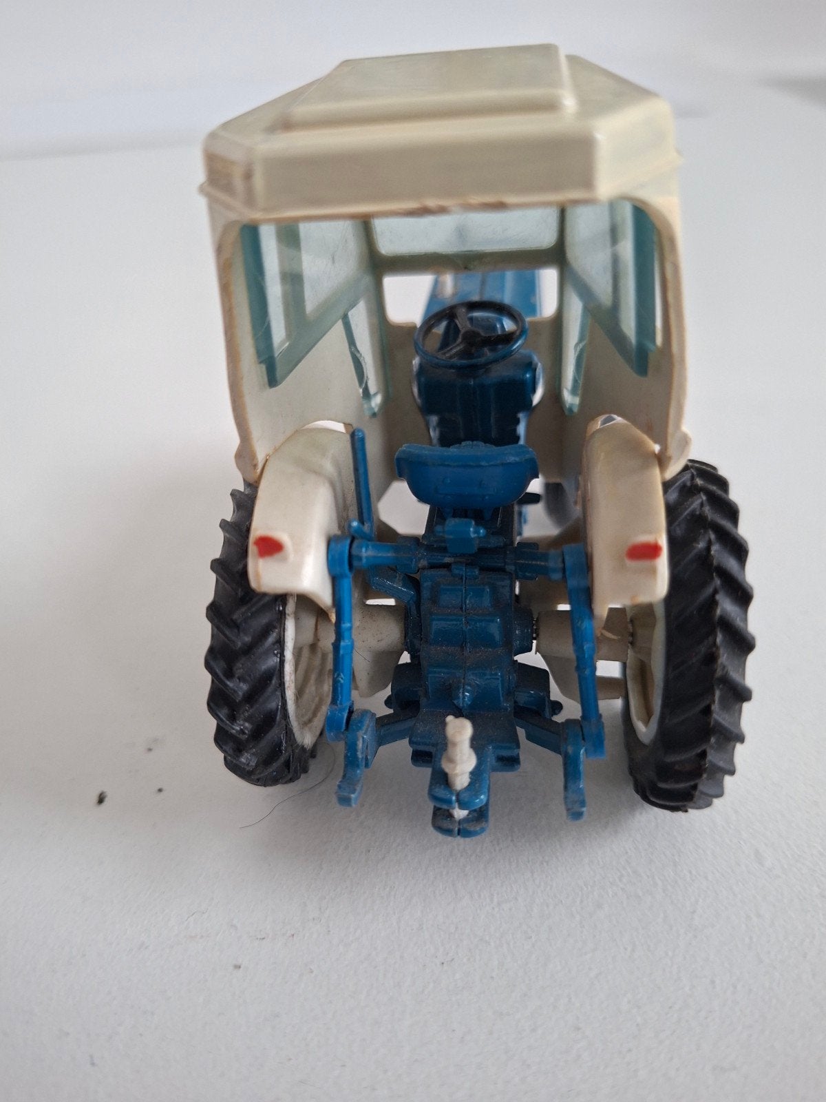 Britains Ford 5000 Tractor Speelgoedmodel, Hobby en Vrije tijd, Ophalen of Verzenden, Gebruikt, Tractor of Landbouw, Britains