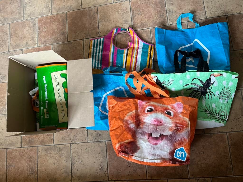 Verhuisdoos vol met 25 bigshoppers voor verhuizing, Ophalen of Verzenden, Overige typen, 35 tot 50 cm
