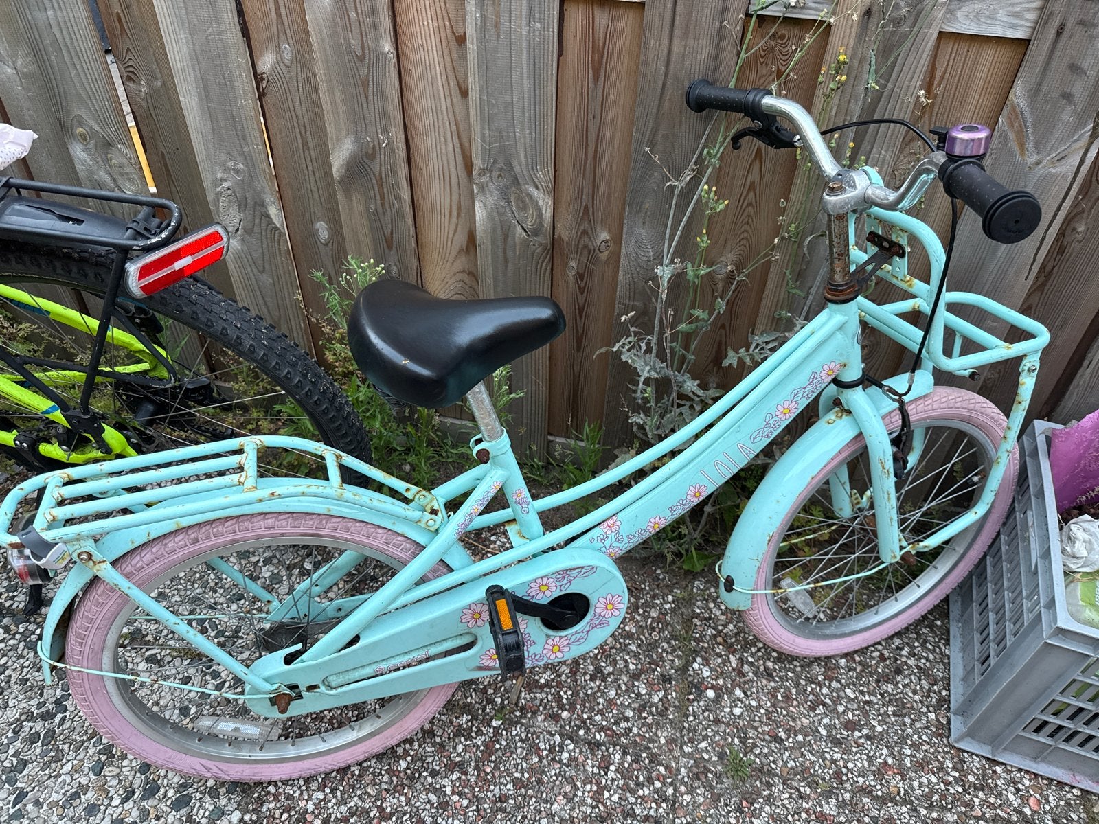 Lola meisjesfiets - Turquoise met roze accenten, Ophalen, Gebruikt, Terugtraprem, 16 tot 20 inch