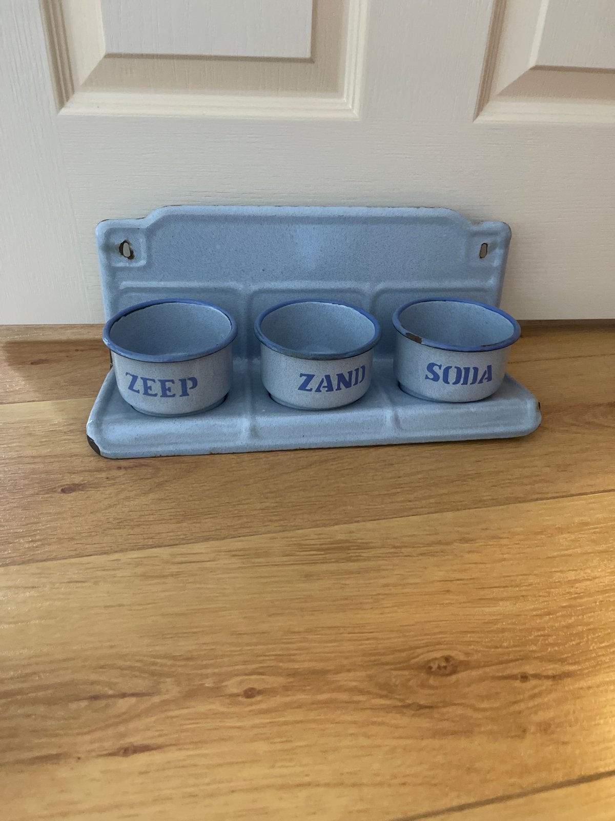 Vintage Emaille Rekje met Potjes 'Zeep, Zand, Soda', Antiek en Kunst, Ophalen of Verzenden