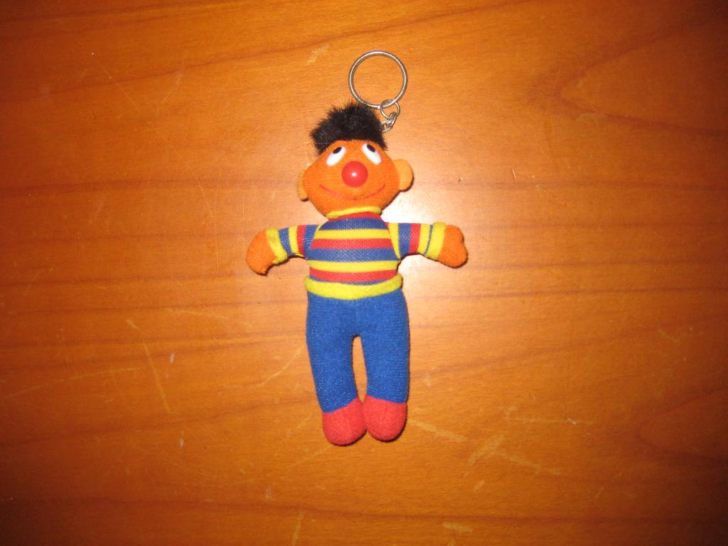 Ernie-hanger, Ophalen of Verzenden, Zo goed als nieuw, Film, Overige typen