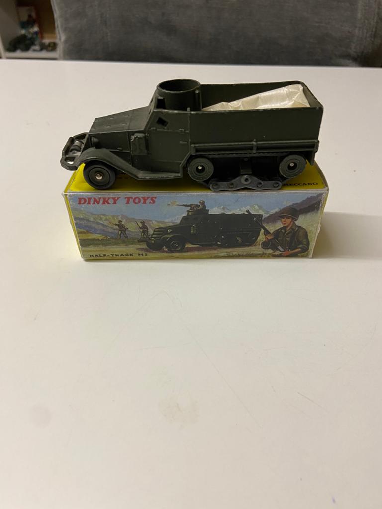 Dinky militair 822  half-track met machinegeweer, Ophalen of Verzenden, Zo goed als nieuw, Auto, Dinky Toys