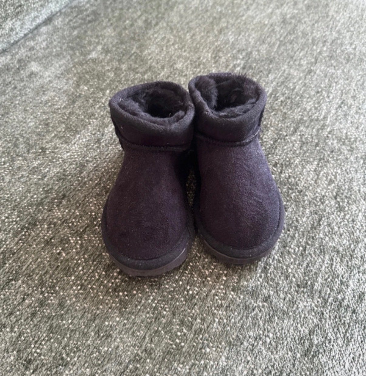 Namaak Uggs voor kinderen - Zwart, Ophalen of Verzenden, Gebruikt, Jongetje of Meisje, Laarsjes
