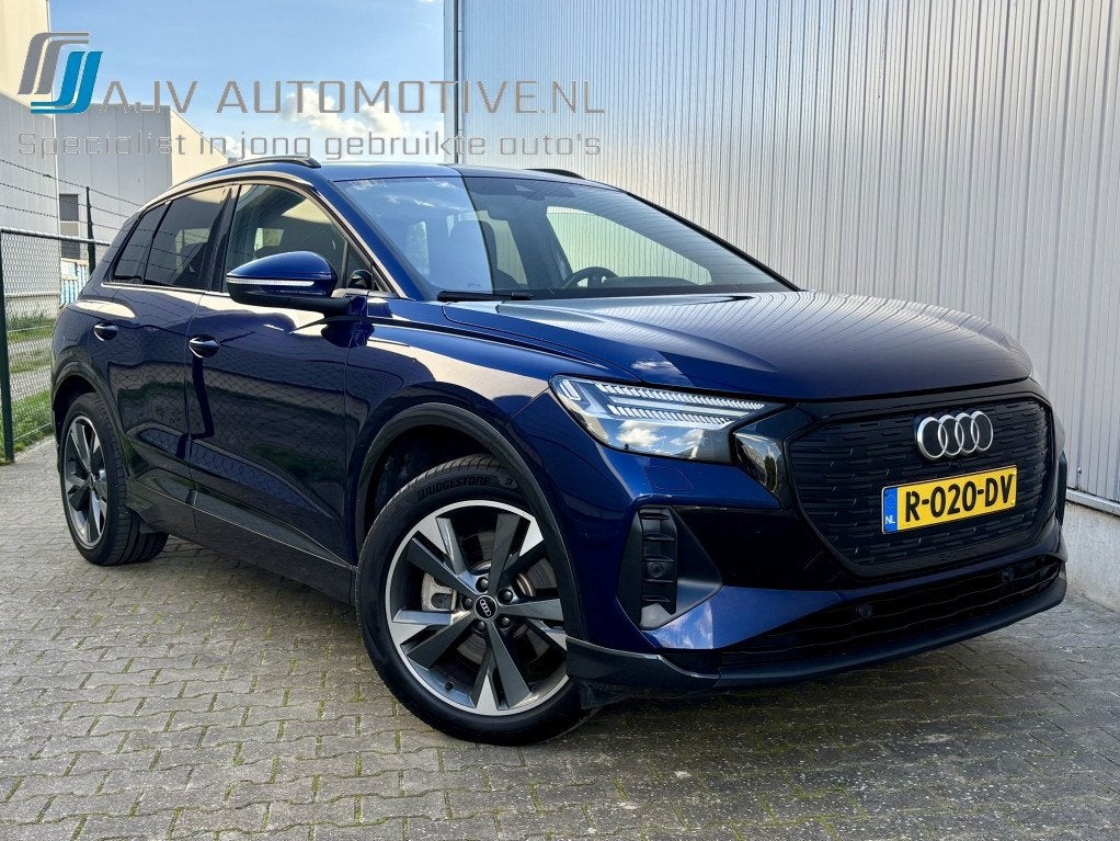 Audi Q4 e-tron 45 QUATTRO ADVANCED S-EDITION 77kWh SOH91%, Dealer onderhouden, 0 cilinders, Verwarmde buitenspiegels, Met garantie (alle)