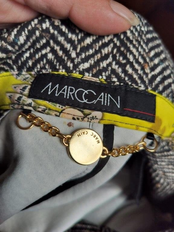 Jasje bruin/ zwart Marccain mt N4 (M/40) Vaste prijs, Kleding | Dames, Maat 38/40 (M), Bruin, Ophalen of Verzenden, Zo goed als nieuw