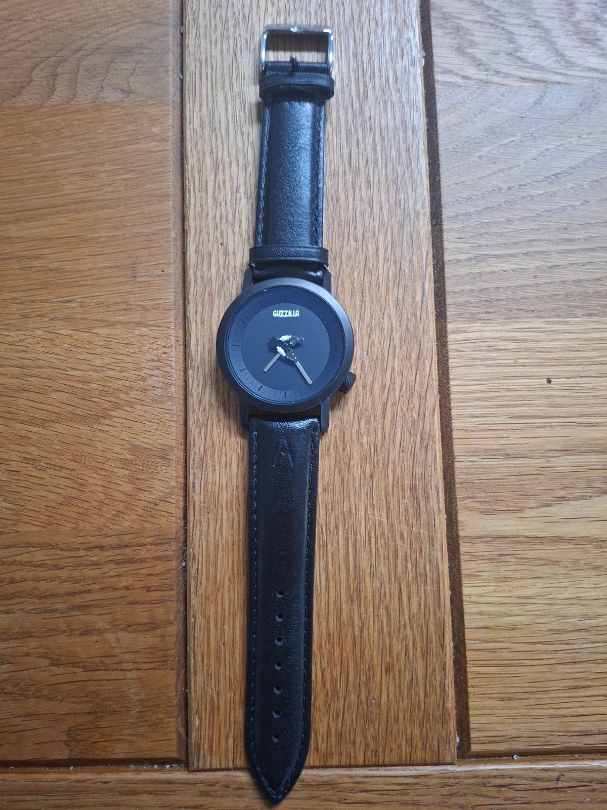 Uniek GUZZILLA by AKTEO Limited Edition Horloge, Sieraden, Tassen en Uiterlijk, Horloges | Heren, Overige materialen, Polshorloge