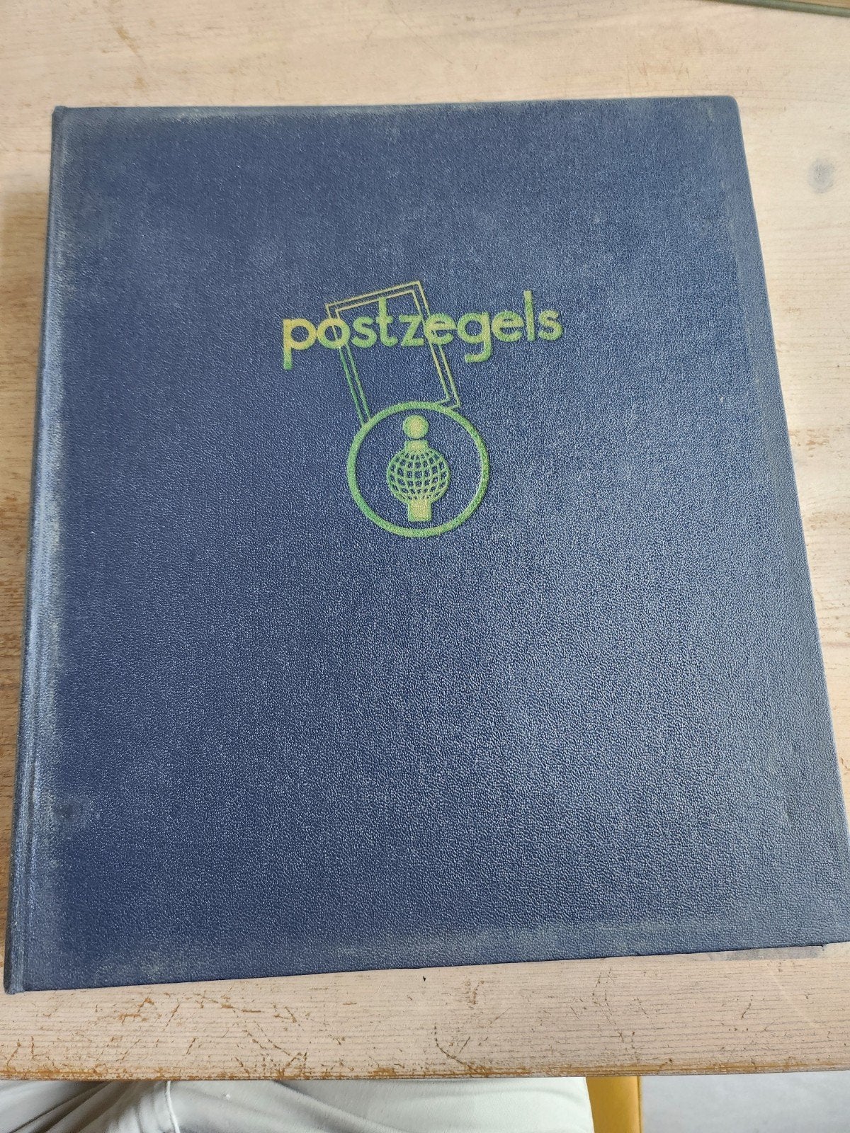 postzegelalbum, Postzegels en Munten, Ophalen of Verzenden, Buitenland