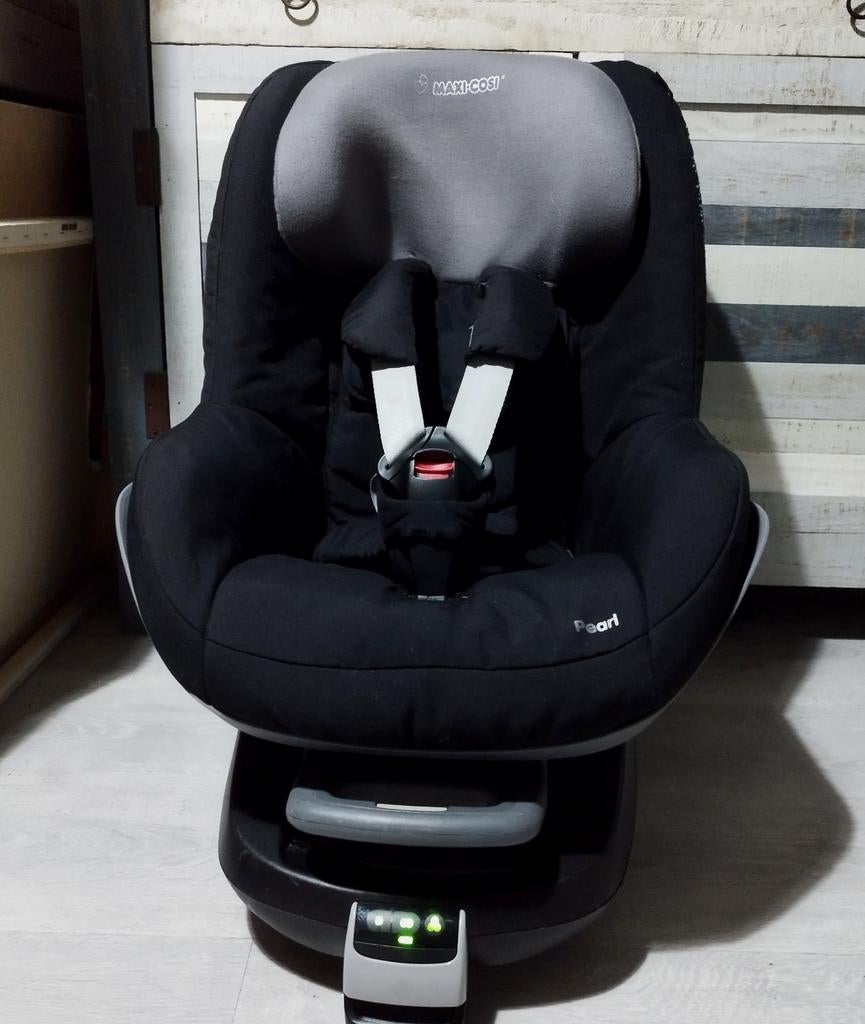 Maxi Cosi pearl met familyfix base, Kinderen en Baby's, Autostoeltjes, Ophalen, Autogordel of Isofix, 9 t/m 18 kg, Zo goed als nieuw