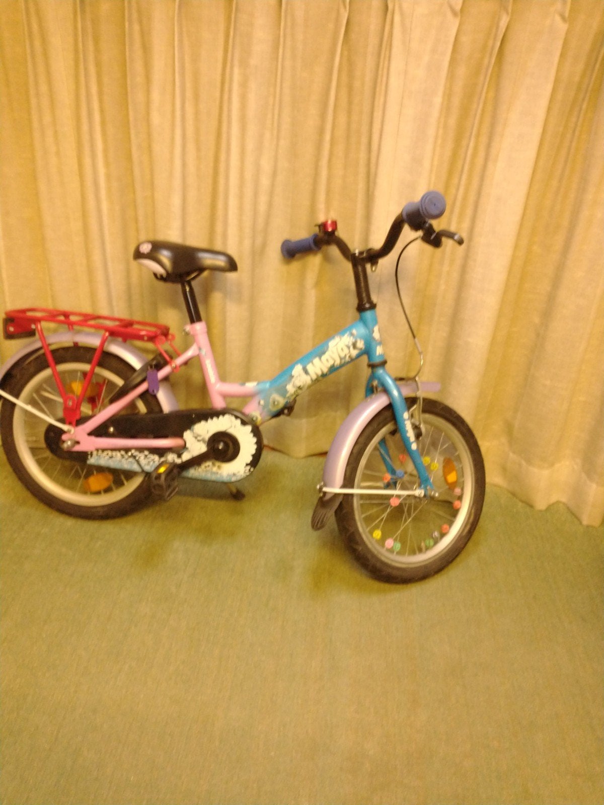 Maya Loekie meisjes fiets 16 inch Rood roze lichtblauw, Ophalen, Gebruikt, 16 inch, Handrem