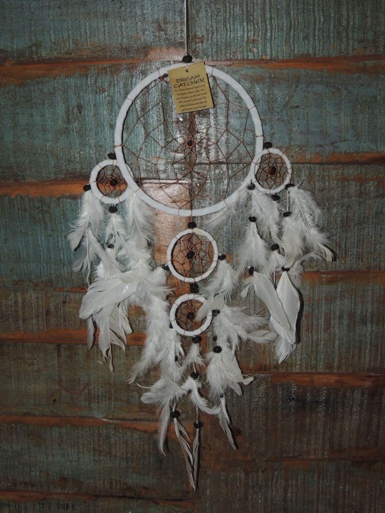 Dromenvanger wit met aardewerk kralen 55 cm € 5,95, Ophalen, Nieuw