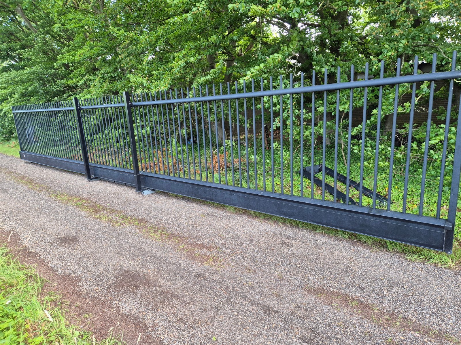 vrijdr.elek.schuifpoort 10 mtr doorgang,2 mtr hoog zwart, Tuin en Terras, Tuinpoorten, Ophalen, Gebruikt, Schuifpoort, 200 cm of meer