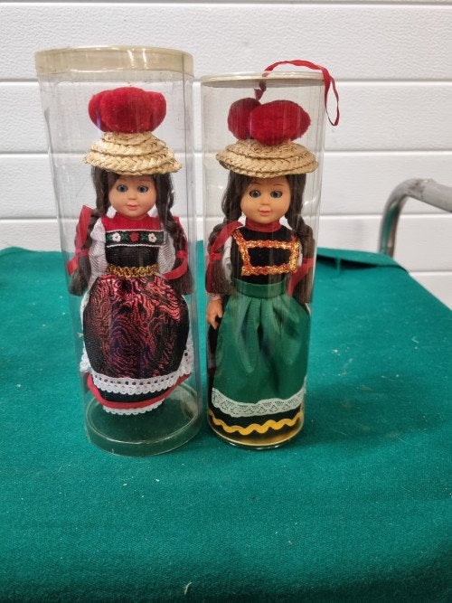 Souvenir poppen in kledendracht, Verzamelen, Ophalen of Verzenden, 'T Olde Gre-j, Info@toldegrej.nl, Endepoelstraat 20f Didam