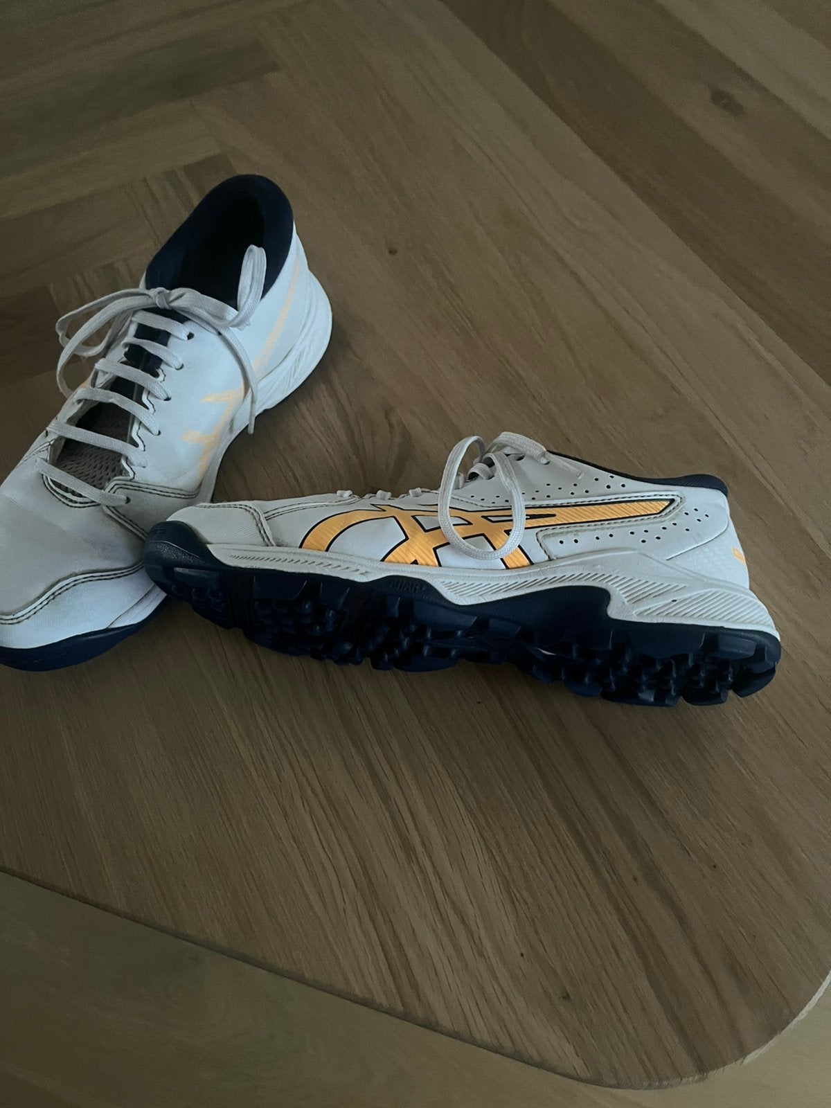 Hockeyschoenen maat 38, Ophalen of Verzenden, Gebruikt, Schoenen