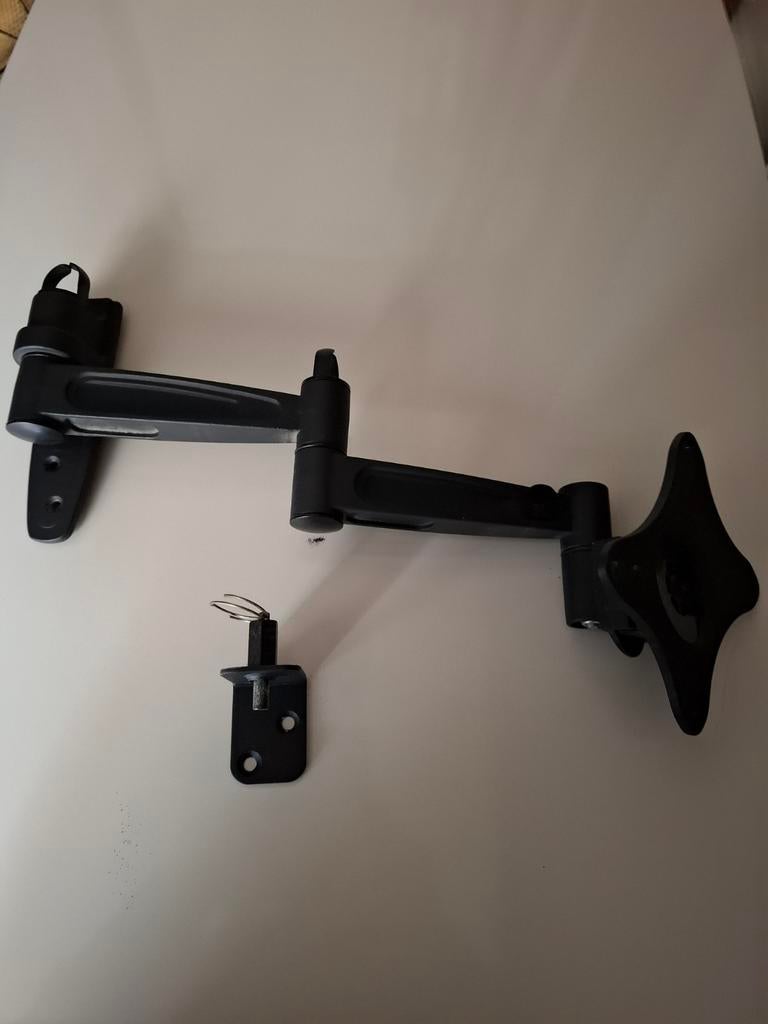 TV steun en 12volt tv, Ophalen of Verzenden, Gebruikt