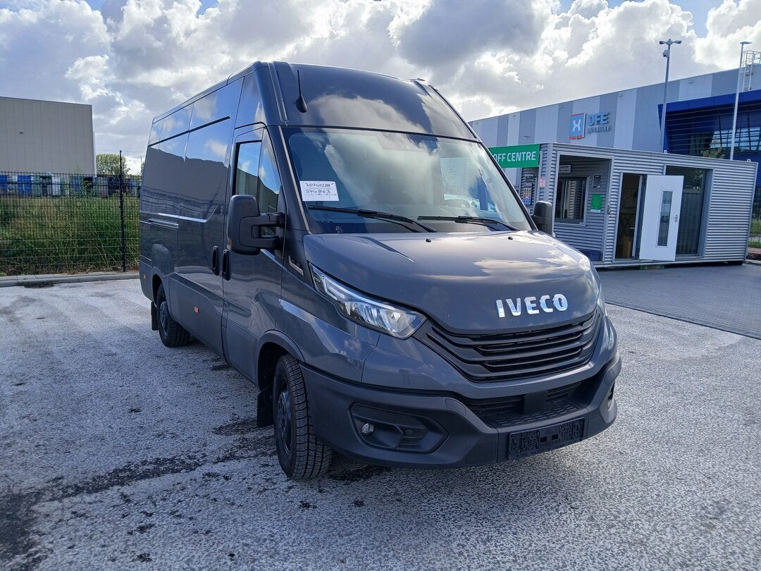 Iveco Daily 35S18 L2H2 Koelwagen Dometic Frigo 0C, Auto's, Automaat, Gebruikt, Euro 6, 4 cilinders
