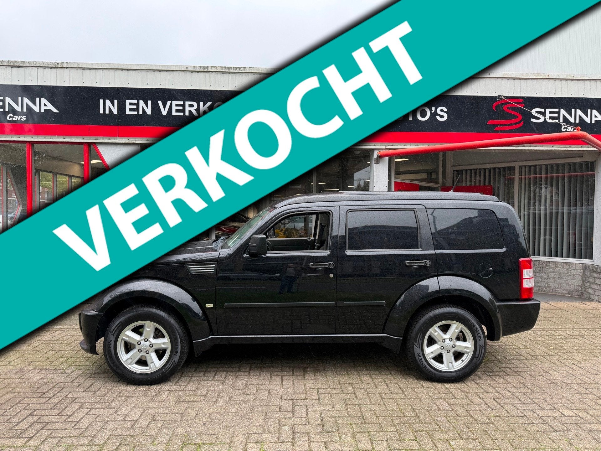 Dodge Nitro 3.7 V6 Aut - Grijs kent - Marge - Inr Mog !, Auto's, Automaat, 3700 cc, Gebruikt, Zwart