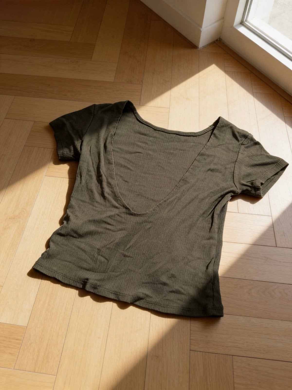 Brandy Melville Korte Mouw Top - Zo goed als nieuw, Ophalen of Verzenden, Zo goed als nieuw, Korte mouw, Maat 36 (S)