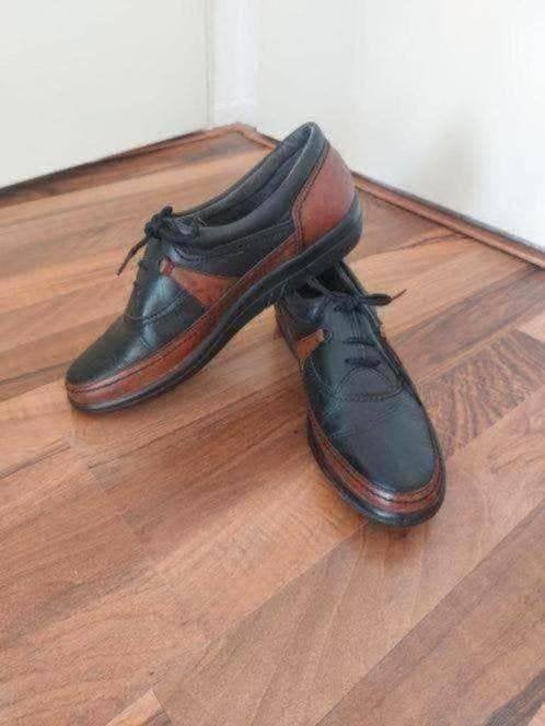 Bruine/zwarte schoenen van Softline, Maat 42, Kleding | Dames, Ophalen of Verzenden, Zo goed als nieuw, Zwart, Sneakers of Gympen