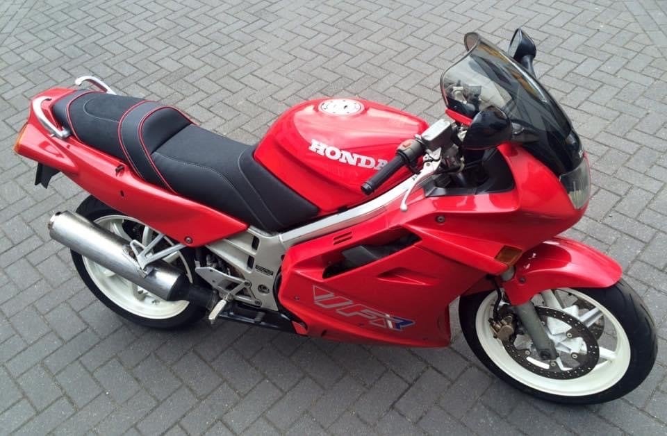Honda VFR750 RC36 1990 - Klassieke Sporttoerer, Motoren, 4 cilinders, Gebruikt, Handgeschakeld, Sport