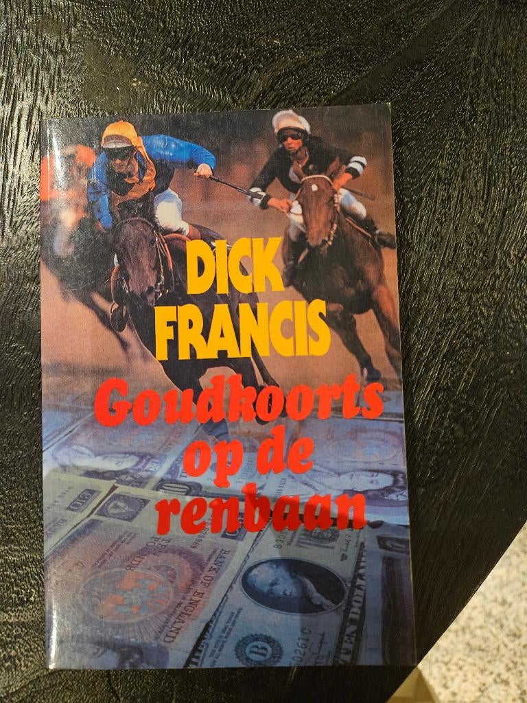 Dick Francis - goudkoorts op de renbaan, Ophalen of Verzenden, Gelezen