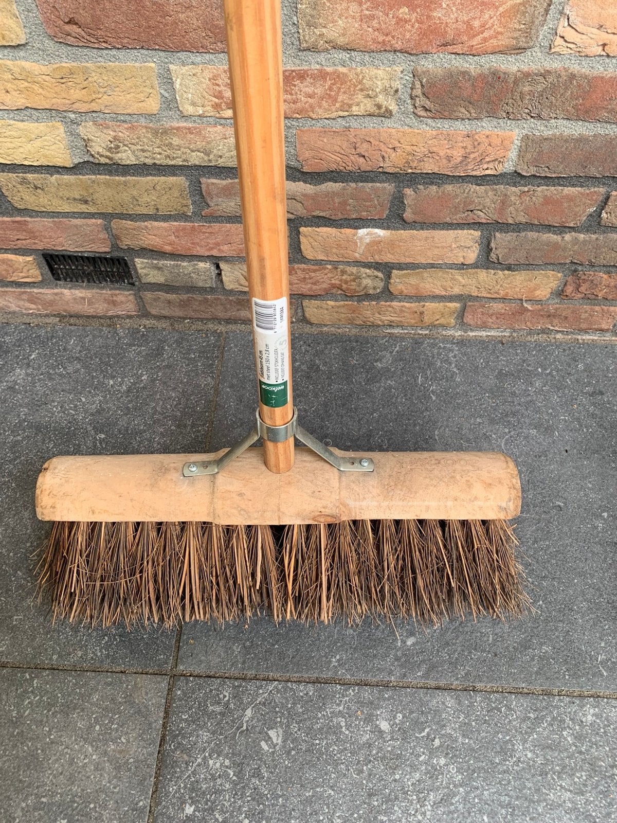 NIEUWE Harde bezem, Ophalen, Zo goed als nieuw, Bezem