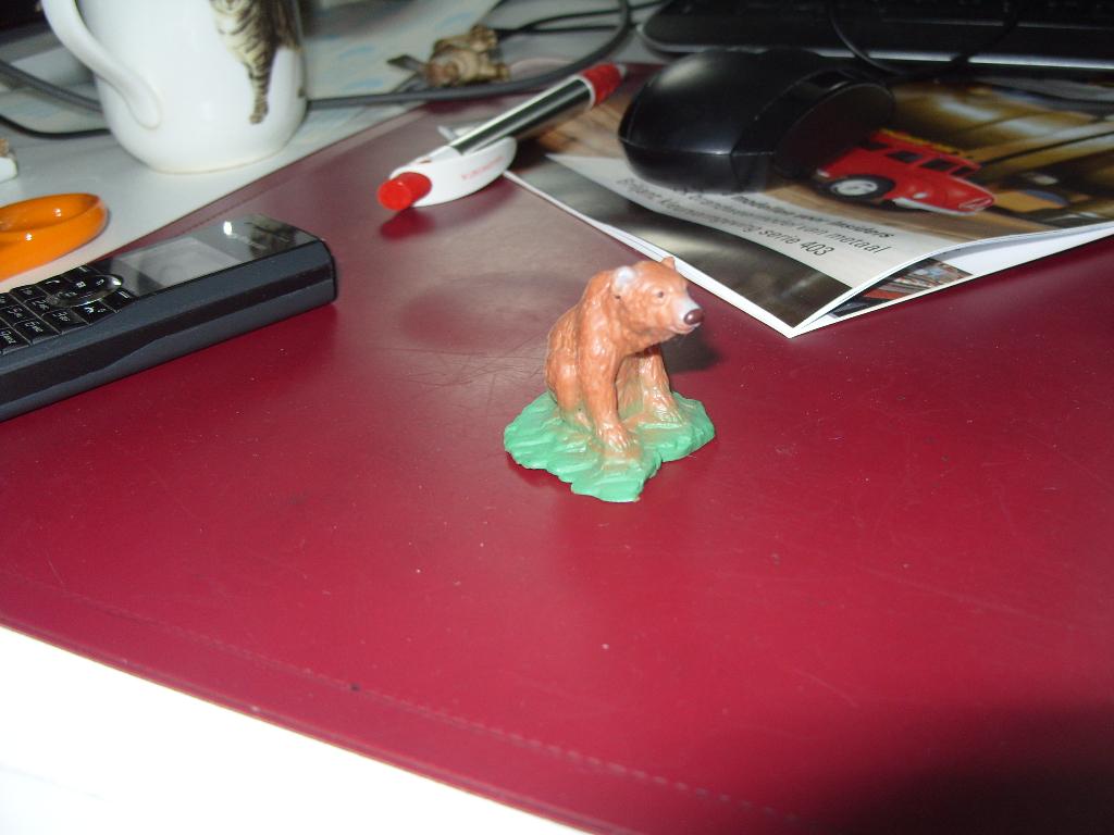 Beer, dierfiguur Bullyland, 4 cm, Ophalen of Verzenden, Gebruikt, Wild dier, Beeldje of Figuurtje