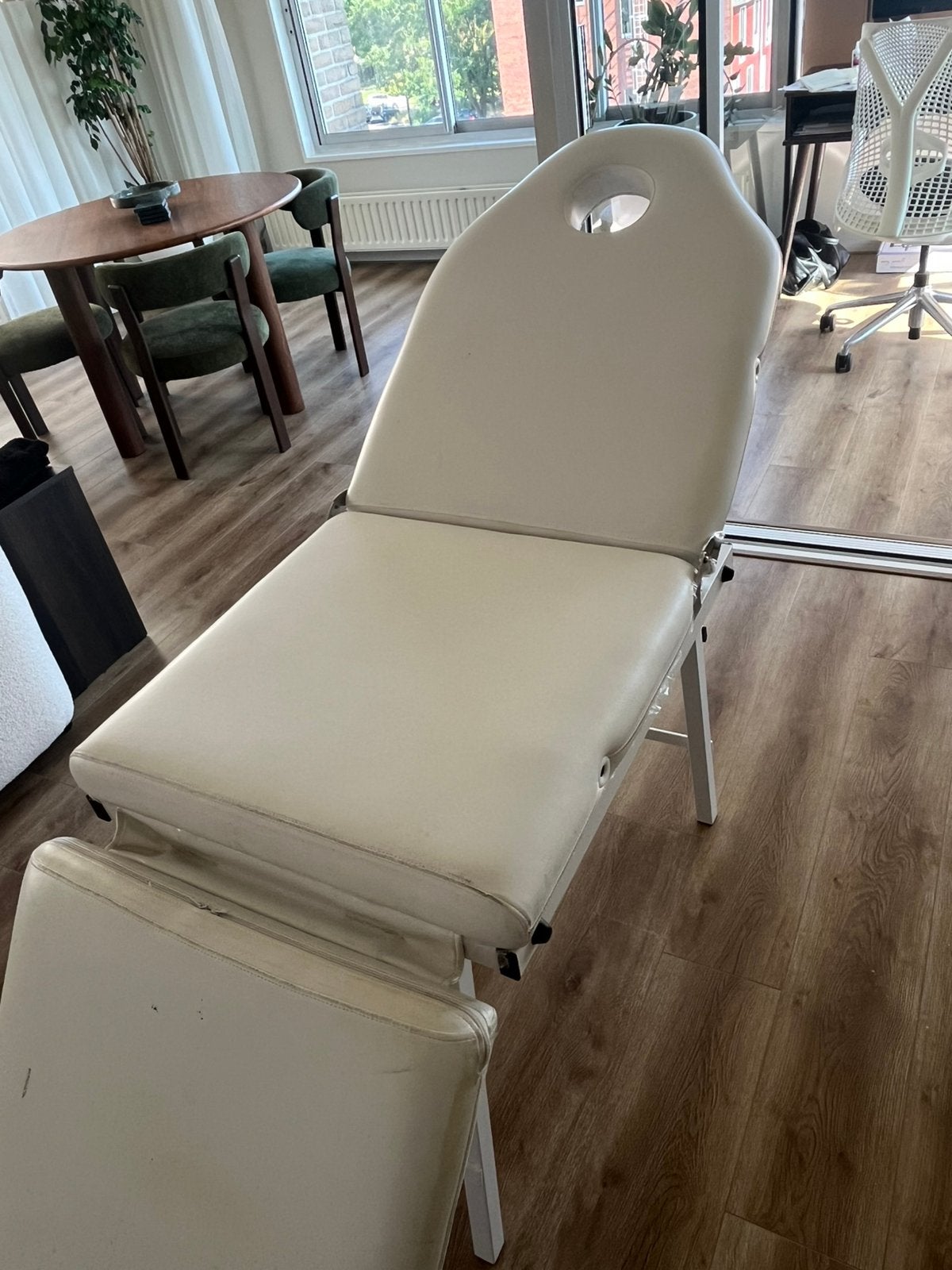 Behandeltafel, Sport en Fitness, Ophalen, Zo goed als nieuw, Massagetafel