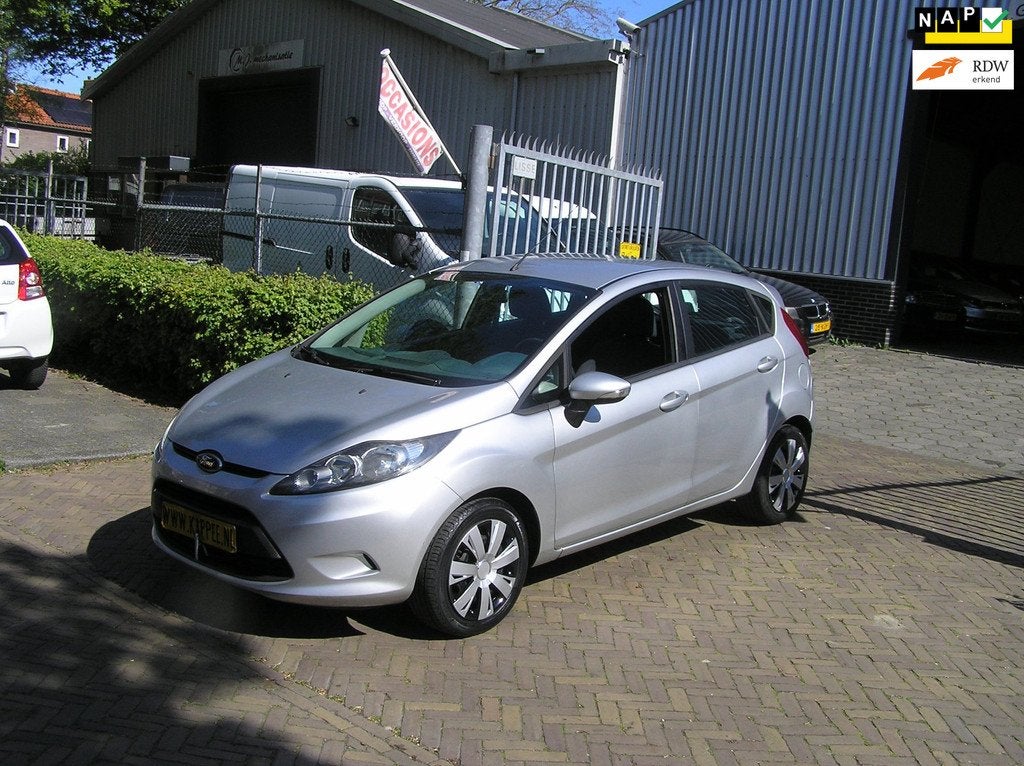 Ford Fiesta 1.25 Limited 129 d km nap pas airco 1e eigenaar, Voorwielaandrijving, Euro 5, Stof, 1242 cc
