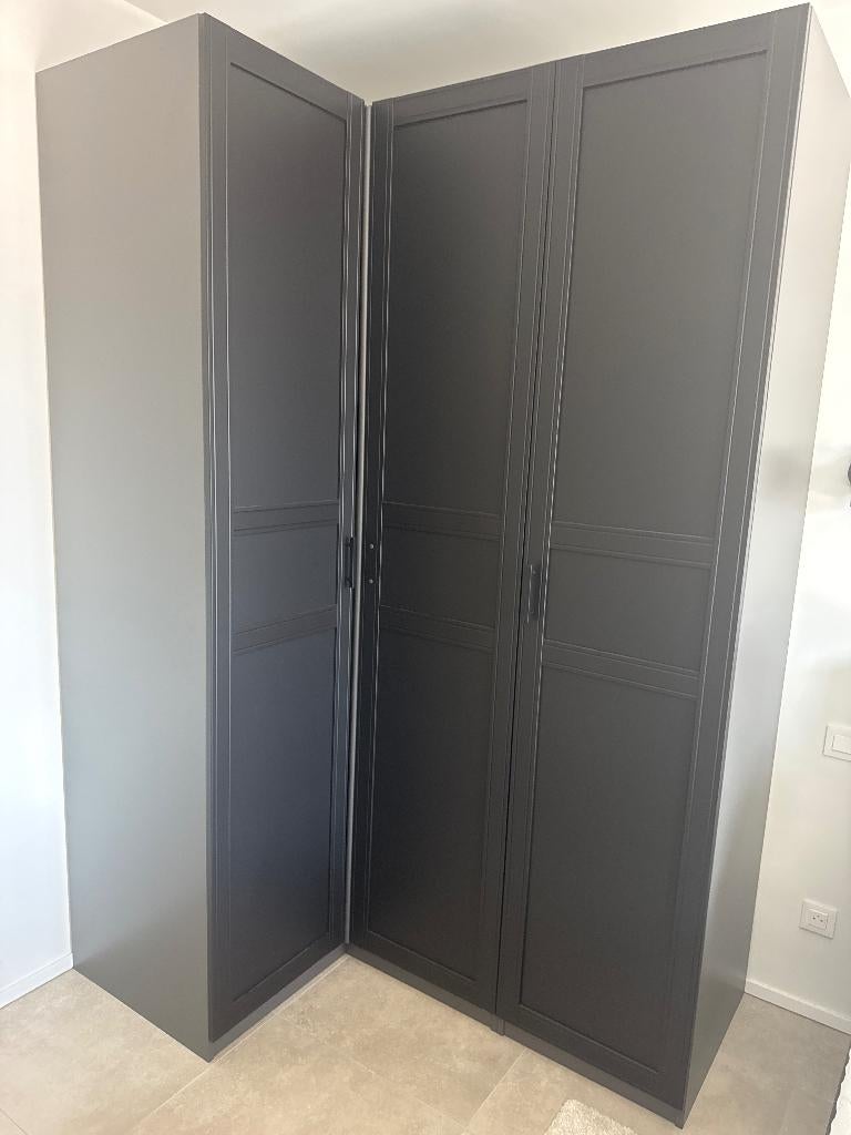 KLEDING KAST, Ophalen, 150 tot 200 cm, Met klep(pen), Zo goed als nieuw