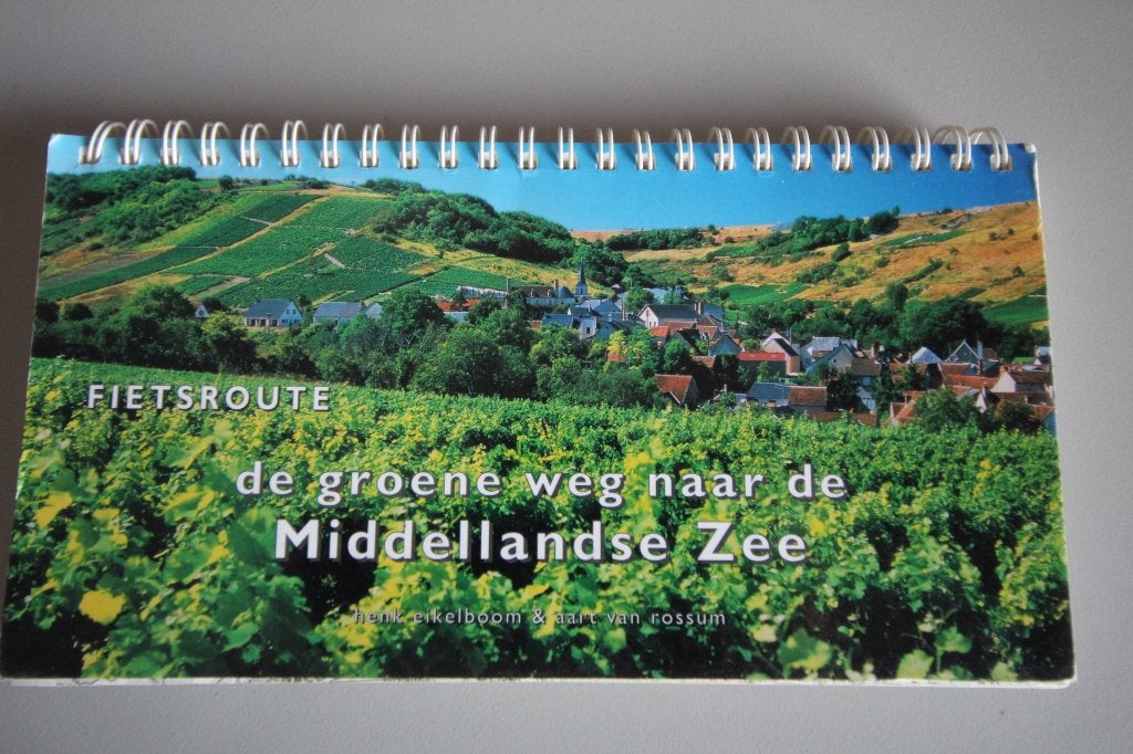 Fietsgids De groene weg naar de Midellandse Zee izgst, Overige merken, Fiets- of Wandelgids, Europa, Ophalen of Verzenden