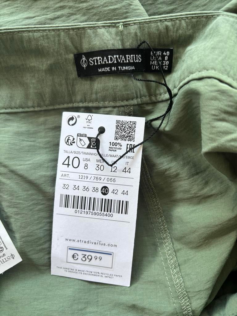 Stradivarius broek parachute stof maat 40, Maat 38/40 (M), Nieuw, Ophalen of Verzenden, Lang