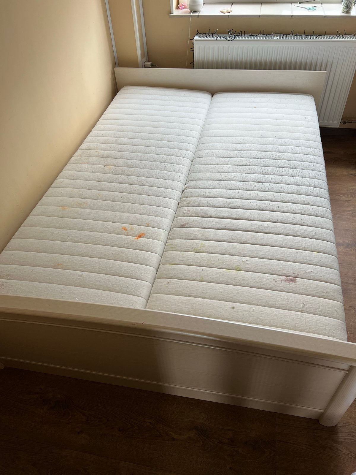 Tweepersoonsbed met matrassen - Gebruikt, Ophalen, Gebruikt, Wit, Tweepersoons