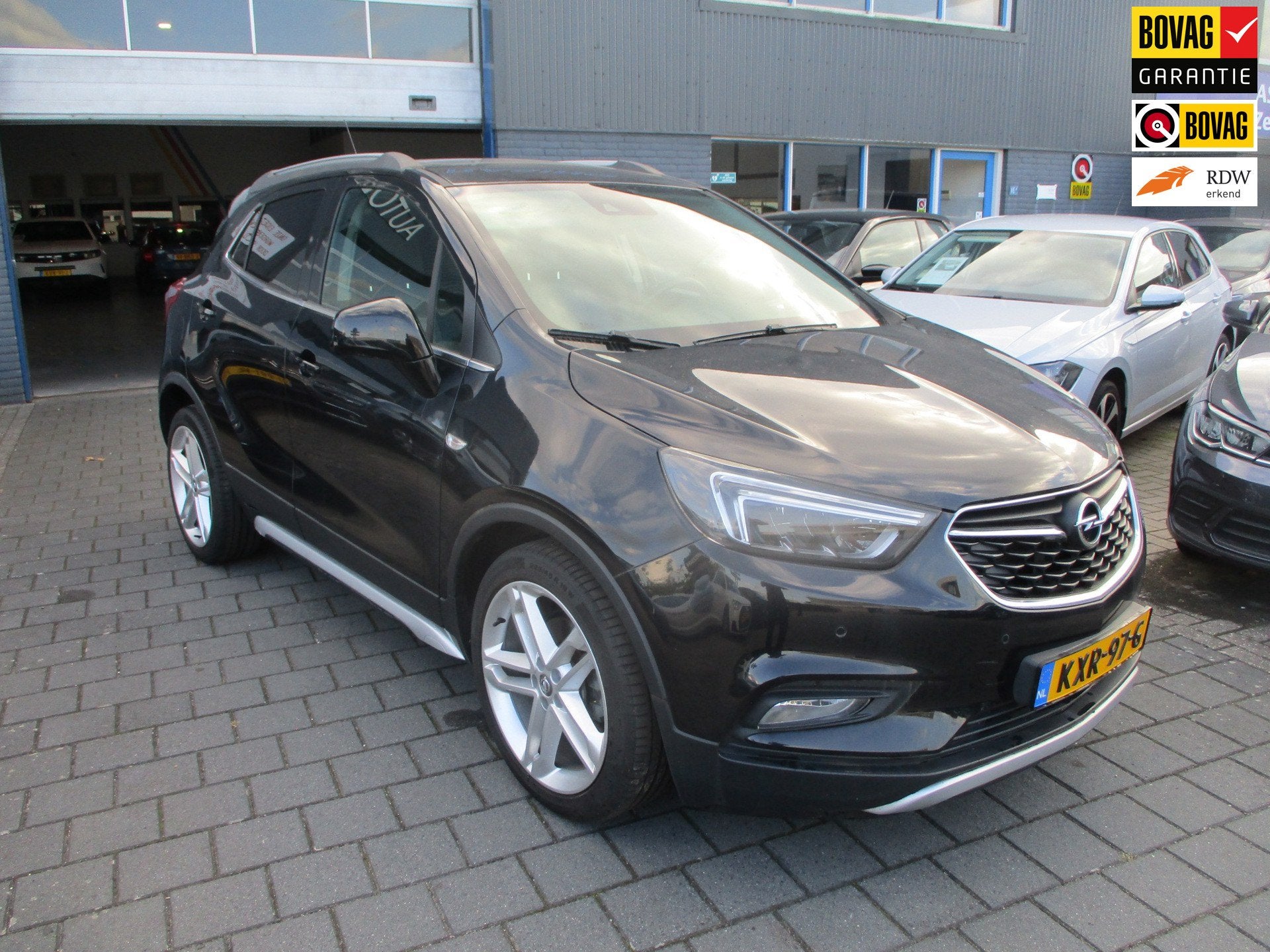 Opel MOKKA X 1.4 Turbo Innovation,open dak, Voorwielaandrijving, Gebruikt, Euro 6, Zwart