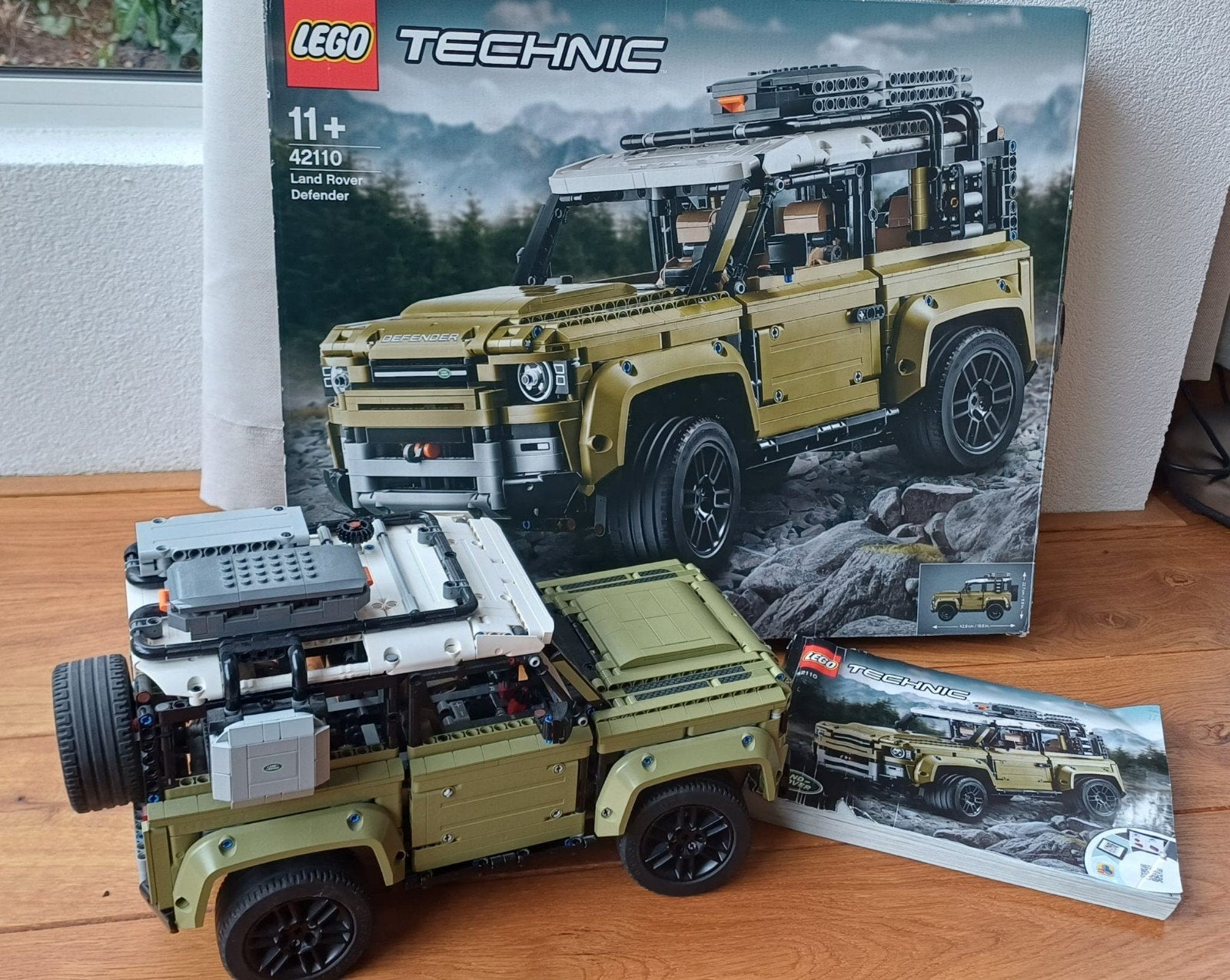 Lego Technic Landrover Defender 42110 - in zeer goede staat!, Compleet, Lego, Ophalen of Verzenden, Zo goed als nieuw