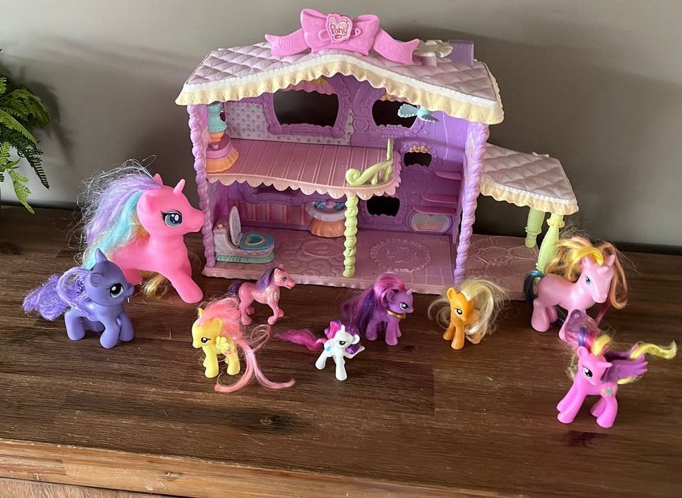 My Little Pony Huis met Geluid, Lichtjes en 9 Pony's, Kinderen en Baby's, Speelgoed | My Little Pony, Ophalen of Verzenden, Gebruikt
