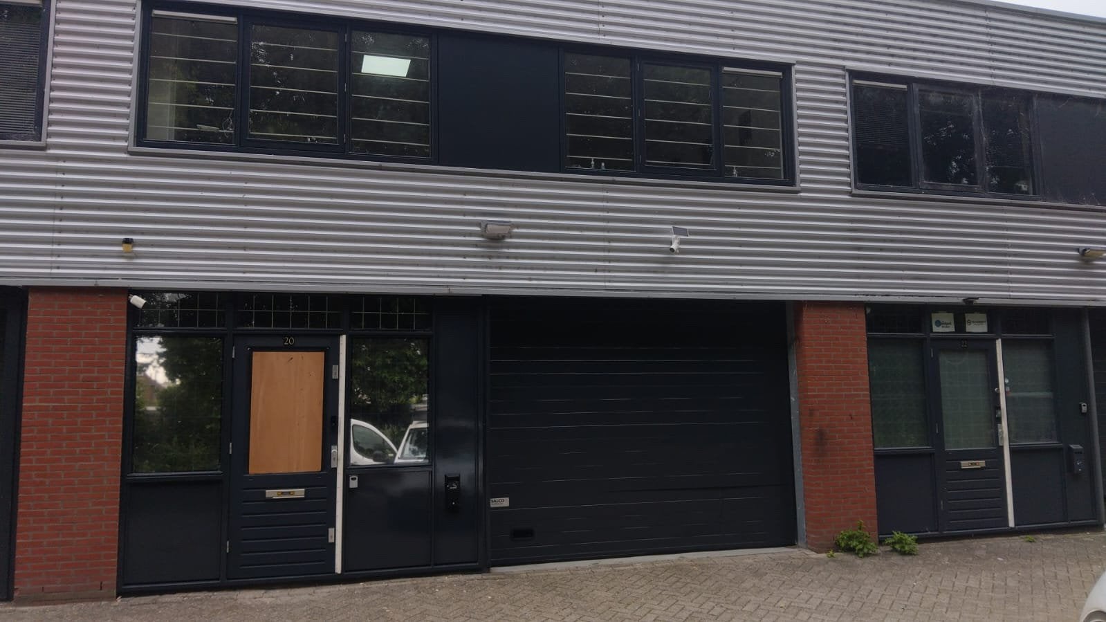 Te huur: bedrijfsunit 140m2 Almere Buiten (geen horeca), 140 m², Huur, Bedrijfsruimte