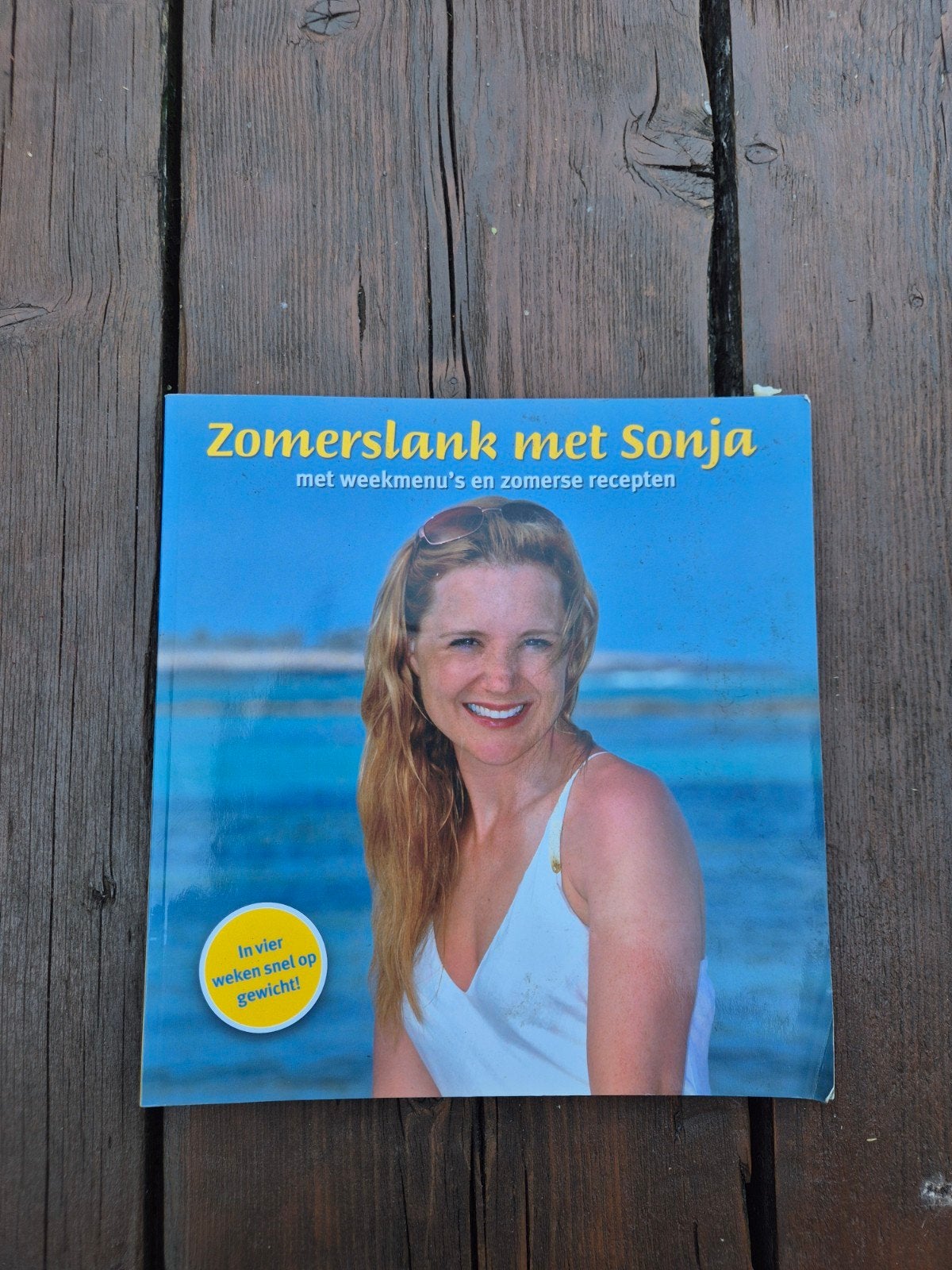 Zomerslank met Sonja: Weekmenu's en zomerse recepten, Boeken, Ophalen of Verzenden, Gelezen, Dieet en Voeding, Sonja Bakker