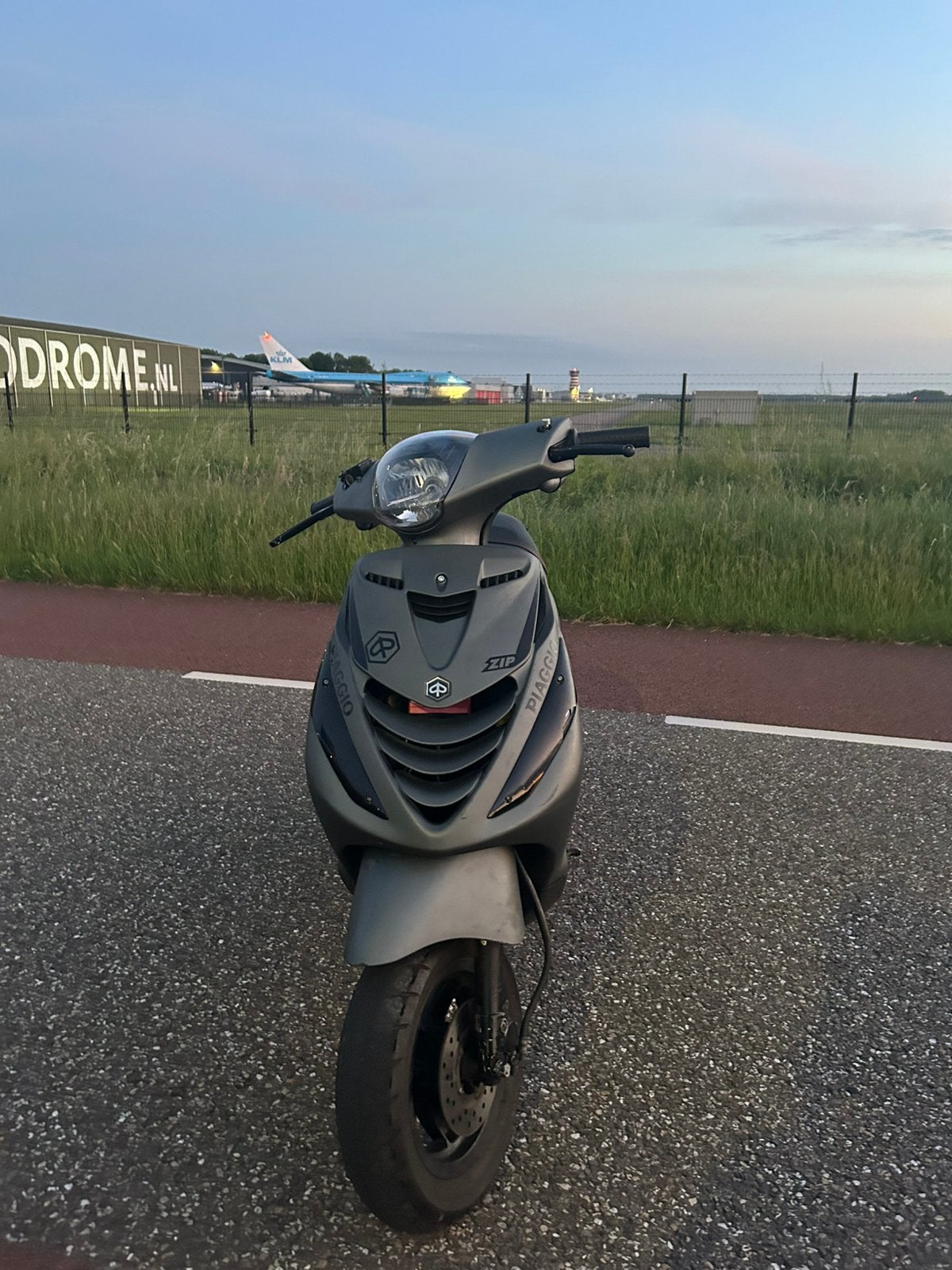 Piaggio zip iget 2020, Fietsen en Brommers, Scooters | Piaggio, Ophalen, Gebruikt, Maximaal 45 km/u, Zip