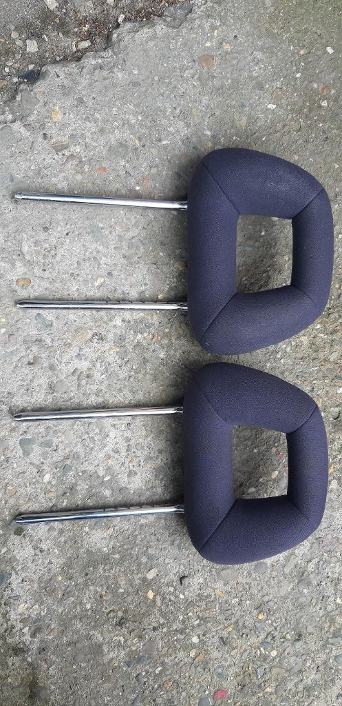 Set hoofdsteunen vd voorstoelen A Klasse W168, Ophalen of Verzenden