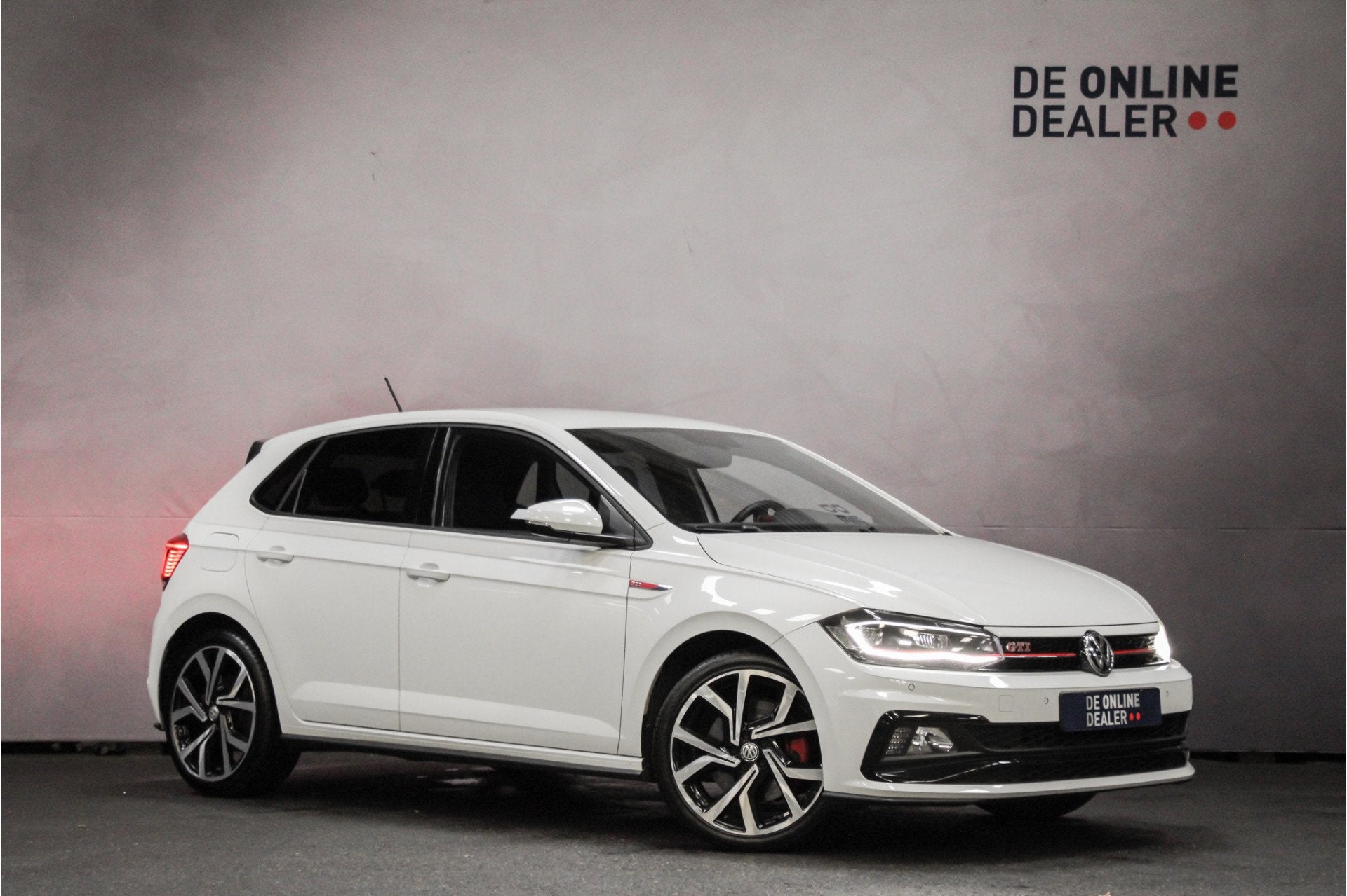 Volkswagen Polo 2.0 TSI GTI |LED|Virtual|Carplay|Camera|, Auto's, Gebruikt, Euro 6, 4 cilinders, 1984 cc