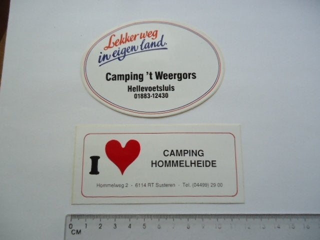 sticker oud Camping Hellevoetsluis WEERGORS Susteren retro, Ophalen of Verzenden, Zo goed als nieuw, Bedrijf of Vereniging