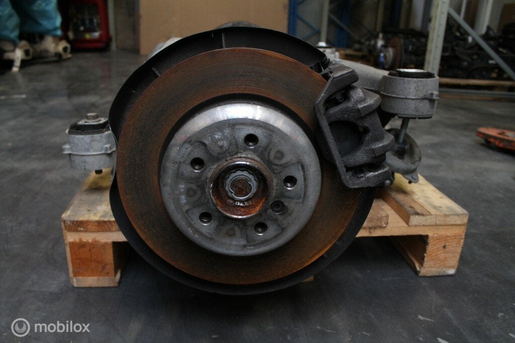 Remmenset achteraan compleet BMW 5 serie F10 (2009-heden), Gebruikt, Ophalen of Verzenden