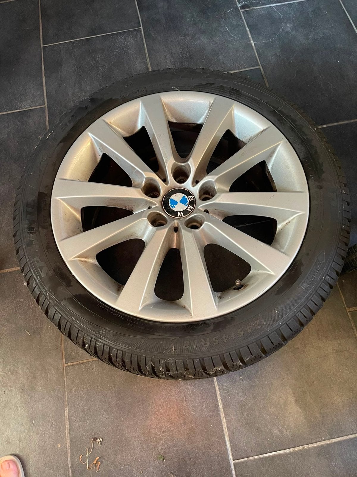 BMW Winterbanden met Velgen 245/45R18, Ophalen, 18 inch, Banden en Velgen, Winterbanden