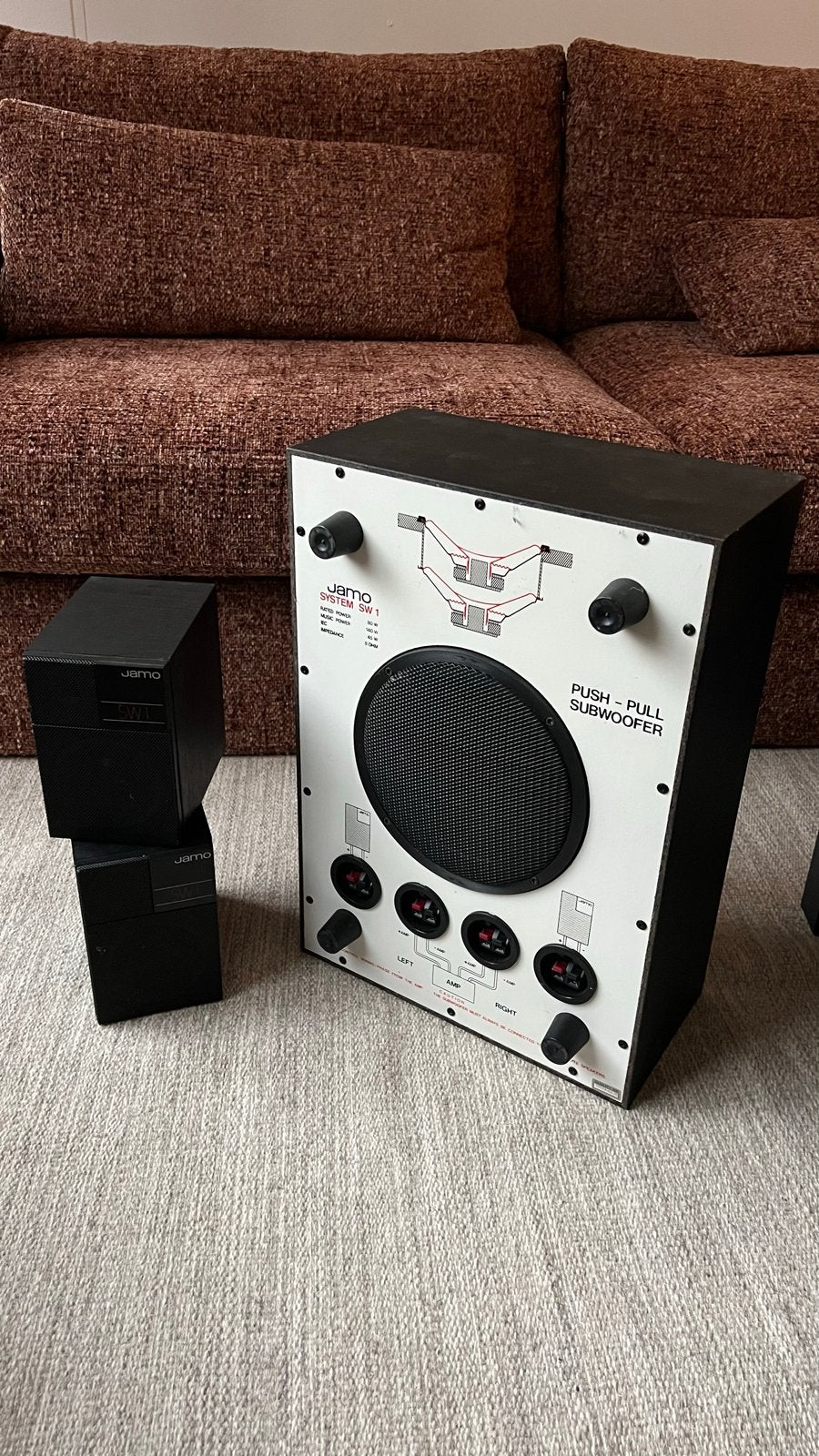 Jamo SW1 Retro Push-Pull Subwoofer met satelliet speakers, Ophalen, Gebruikt, Speakerset, Geschikt voor surround/home cinema
