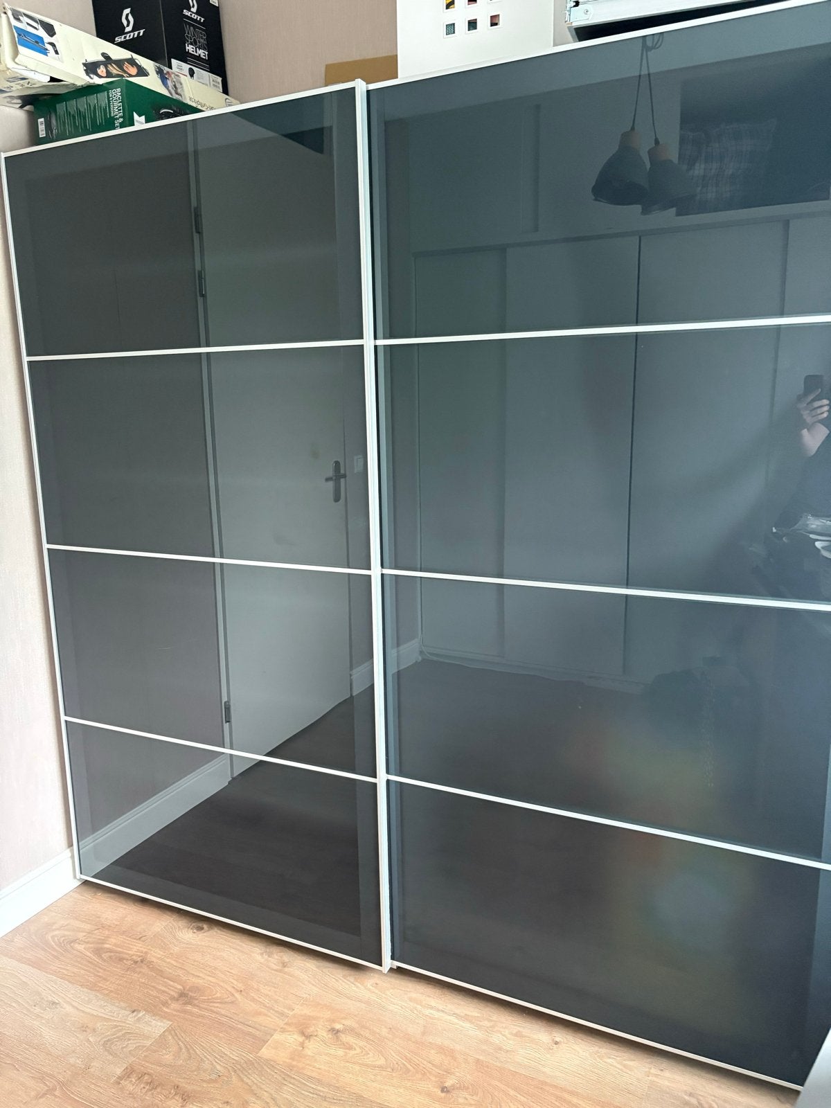 Ikea Pax Kast met Zwarte Glazen Deuren (200x200 cm), Huis en Inrichting, Kasten | Kledingkasten, Ophalen, Gebruikt, 200 cm of meer