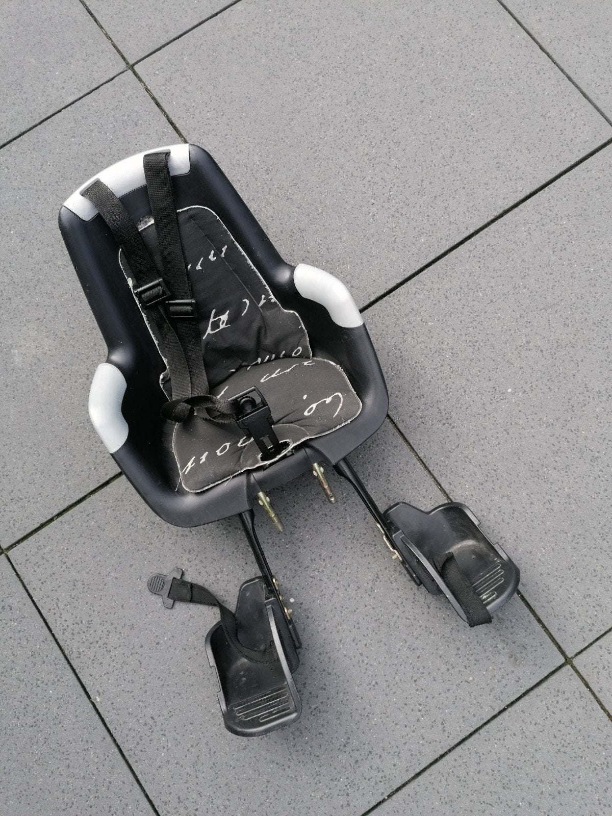 Bobike Mini Voorzitje met Windscherm, Fietsen en Brommers, Ophalen, Bobike, Gebruikt, Voetsteuntjes