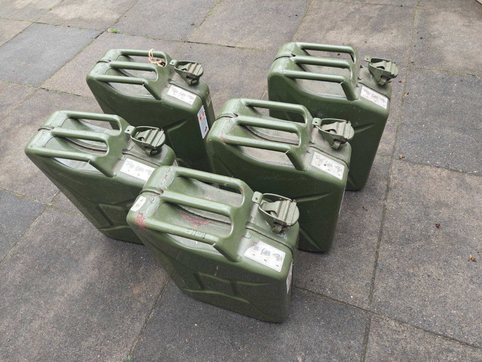 5x Legergroene Jerrycans. Gebruikt, Ophalen, Gebruikt