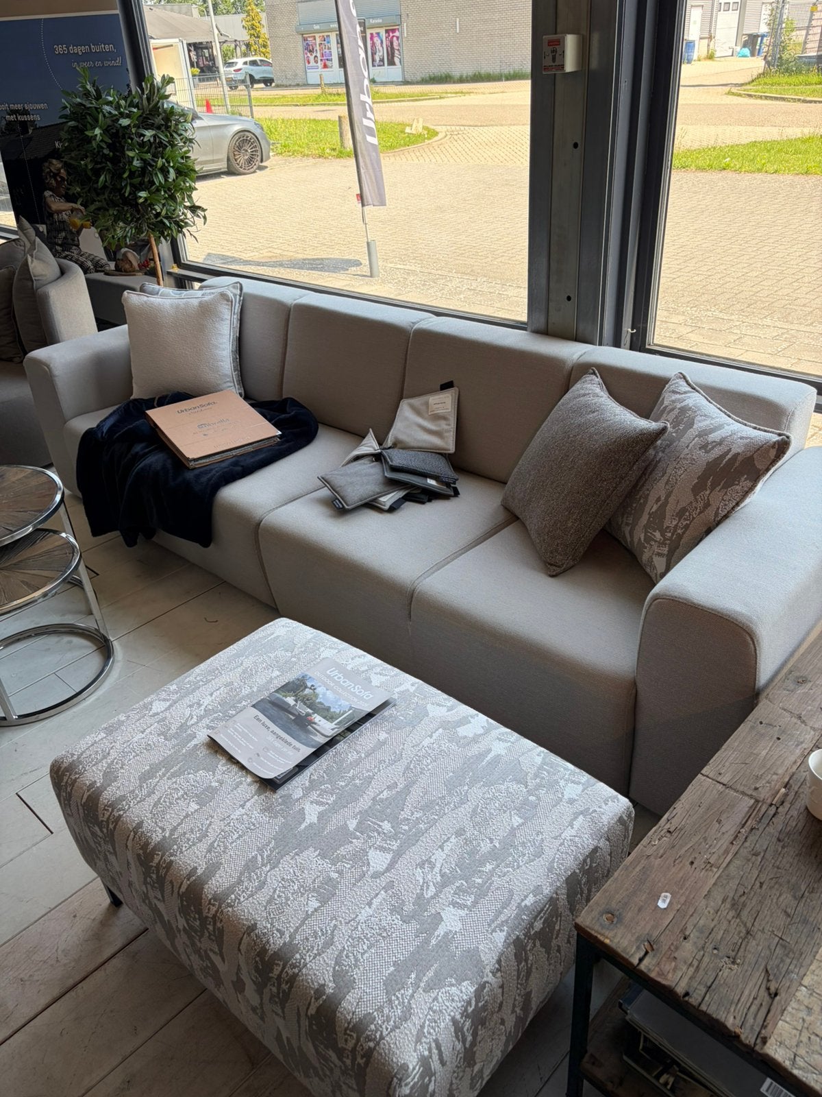 UrbanSofa Outdoor Bank – Provence 4-Zits €852 KORTING!, Ophalen, 6 zitplaatsen, Nieuw, Bank